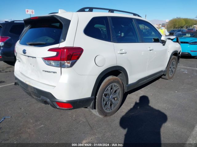 Photo 3 VIN: JF2SKADC2PH468516 - SUBARU FORESTER 