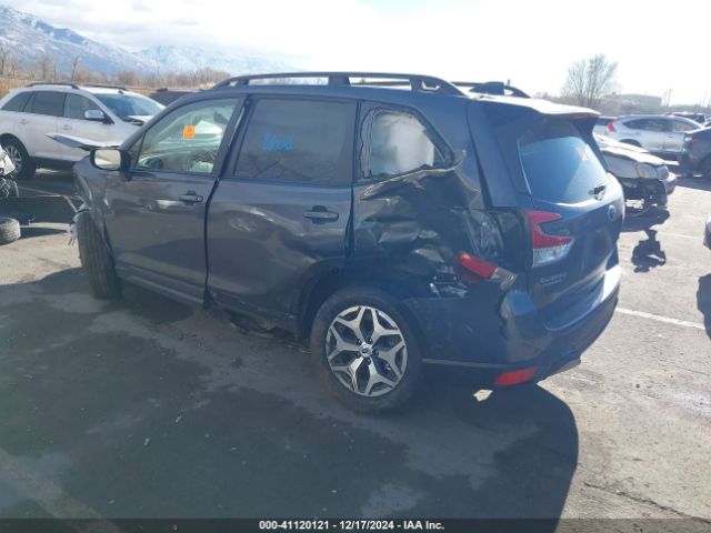 Photo 2 VIN: JF2SKADC2RH511108 - SUBARU FORESTER 