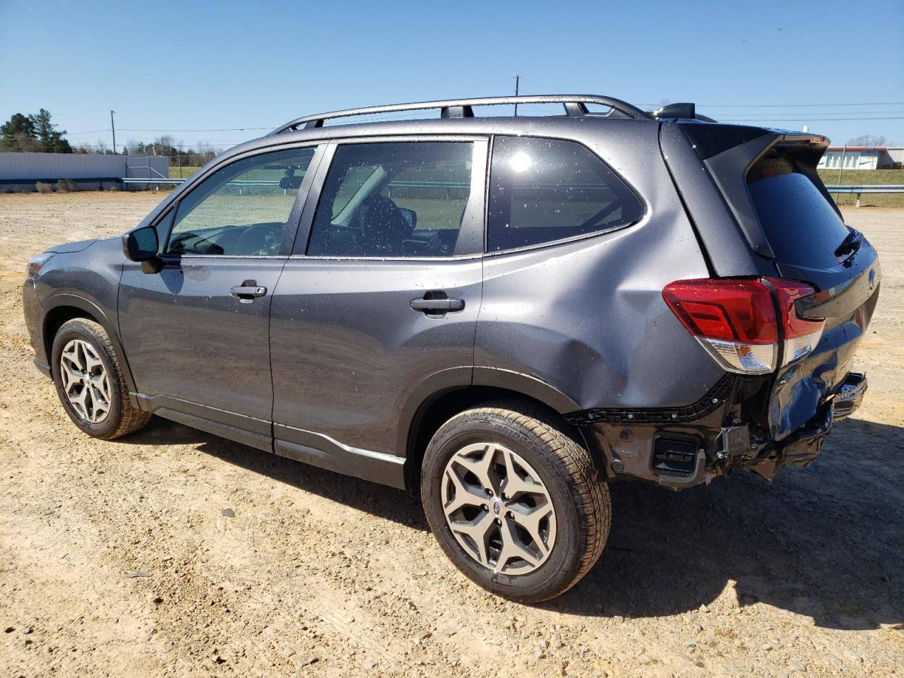 Photo 1 VIN: JF2SKADC8RH407495 - SUBARU FORESTER 