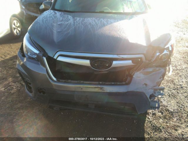 Photo 5 VIN: JF2SKAEC2KH437662 - SUBARU FORESTER 