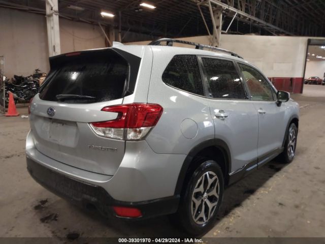 Photo 3 VIN: JF2SKAEC4NH487158 - SUBARU FORESTER P 