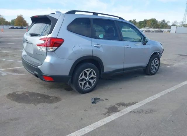 Photo 3 VIN: JF2SKAEC6KH400212 - SUBARU FORESTER 