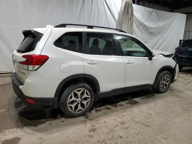 Photo 2 VIN: JF2SKAEC6KH504540 - SUBARU FORESTER 