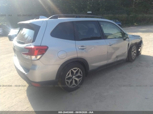 Photo 3 VIN: JF2SKAEC7KH452755 - SUBARU FORESTER 