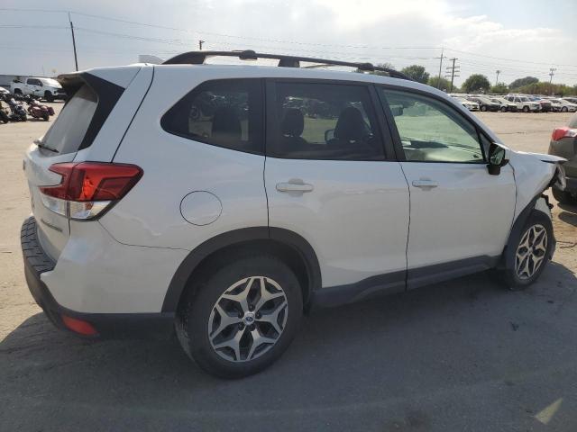 Photo 2 VIN: JF2SKAEC7KH468129 - SUBARU FORESTER P 