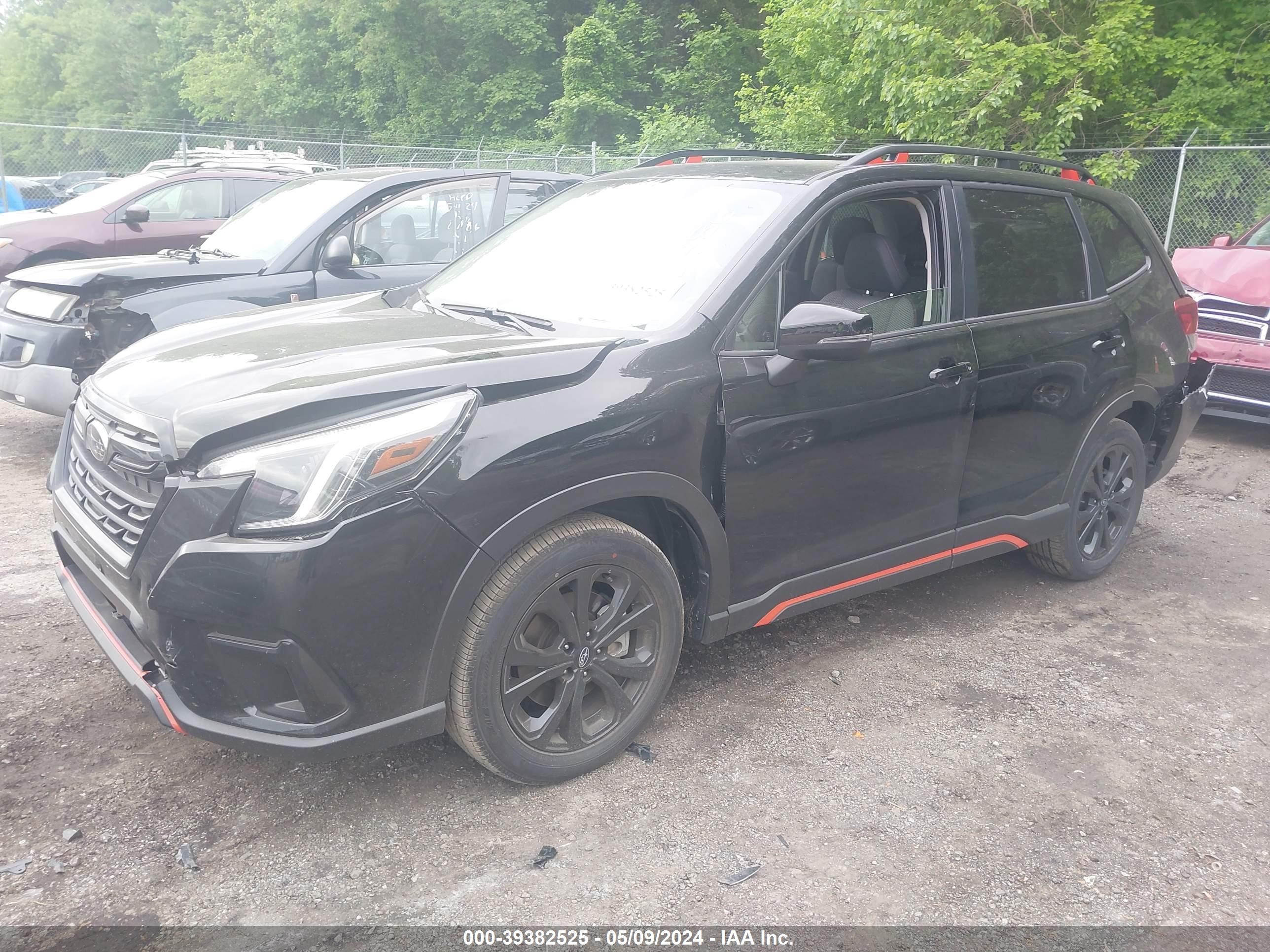 Photo 1 VIN: JF2SKAEC9RH442402 - SUBARU FORESTER 