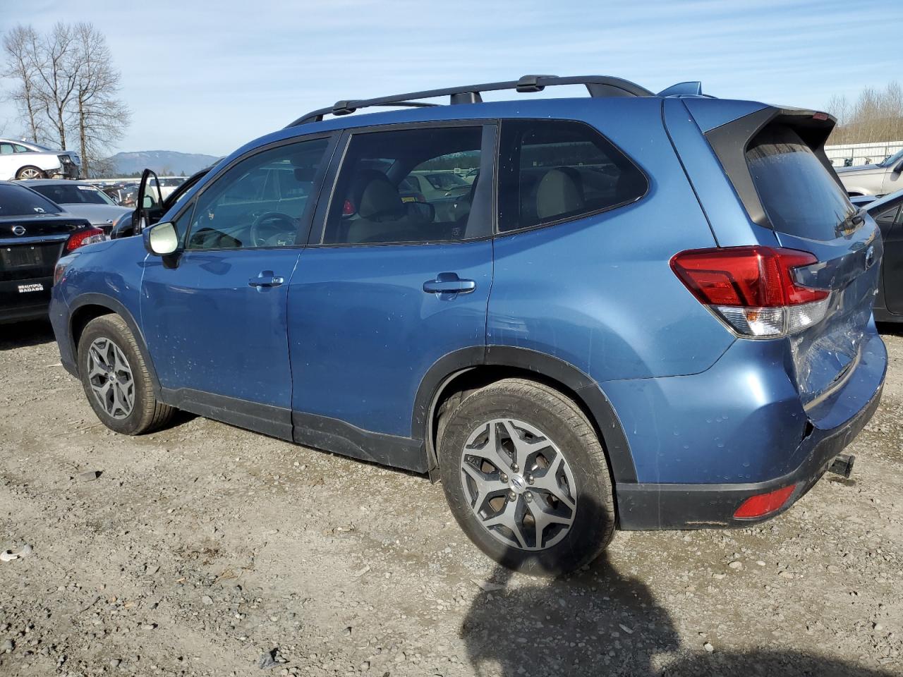 Photo 1 VIN: JF2SKAECXKH433391 - SUBARU FORESTER 