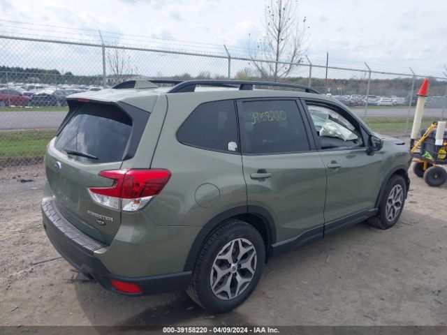 Photo 3 VIN: JF2SKAFC0MH569823 - SUBARU FORESTER 