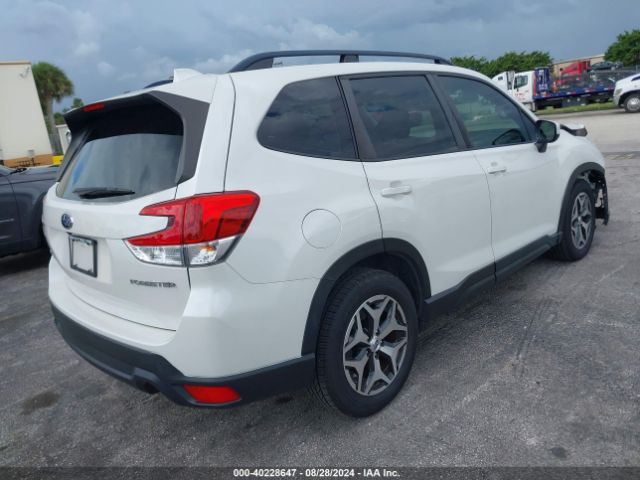 Photo 3 VIN: JF2SKAFC4MH478716 - SUBARU FORESTER 