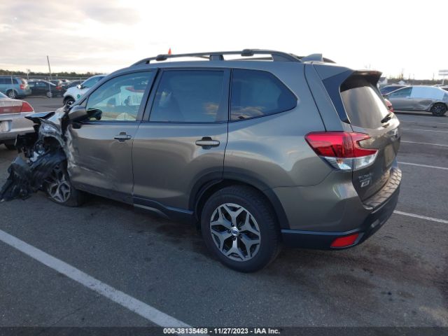 Photo 2 VIN: JF2SKAFC6MH415780 - SUBARU FORESTER 