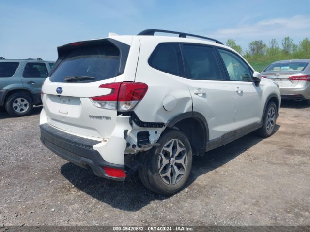 Photo 3 VIN: JF2SKAFC6MH568644 - SUBARU FORESTER 