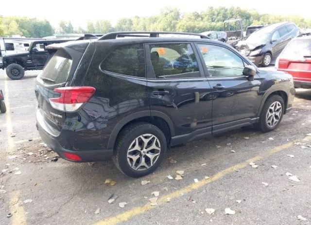 Photo 3 VIN: JF2SKAGC0KH442811 - SUBARU FORESTER 