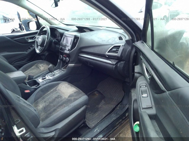 Photo 4 VIN: JF2SKAGC0KH446650 - SUBARU FORESTER 