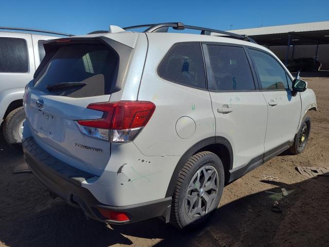 Photo 2 VIN: JF2SKAGC1KH579028 - SUBARU FORESTER P 