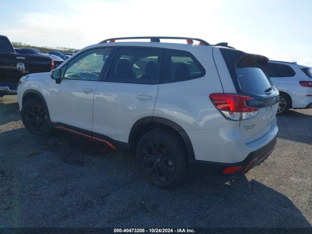 Photo 2 VIN: JF2SKAGC1RH463015 - SUBARU FORESTER 