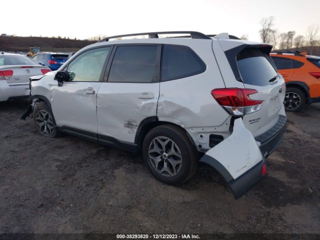 Photo 2 VIN: JF2SKAGC3KH504038 - SUBARU FORESTER 