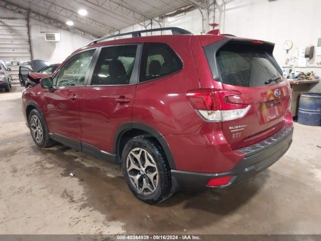 Photo 2 VIN: JF2SKAGC3KH565647 - SUBARU FORESTER 