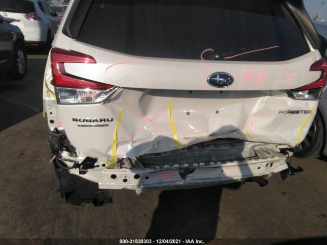 Photo 5 VIN: JF2SKAGC5KH435692 - SUBARU FORESTER 