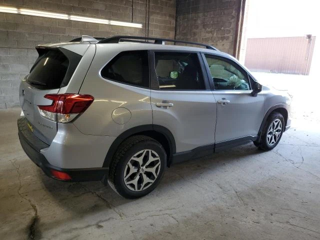 Photo 2 VIN: JF2SKAGC6KH412082 - SUBARU FORESTER P 