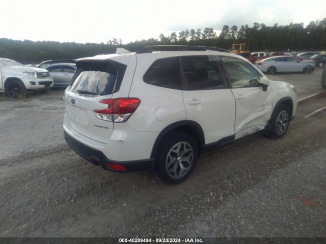 Photo 3 VIN: JF2SKAGC6LH564199 - SUBARU FORESTER 