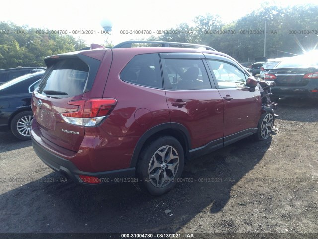 Photo 3 VIN: JF2SKAGC9KH555687 - SUBARU FORESTER 