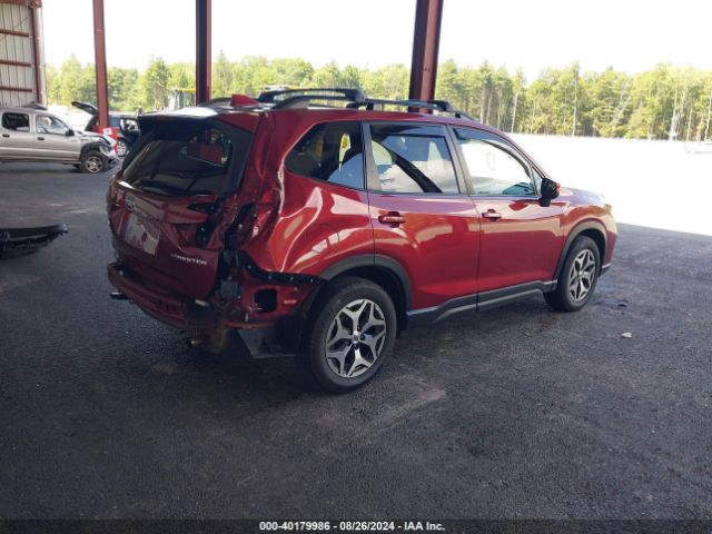 Photo 3 VIN: JF2SKAGC9KH561800 - SUBARU FORESTER 