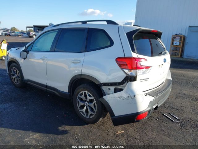 Photo 2 VIN: JF2SKAJC2LH453142 - SUBARU FORESTER 