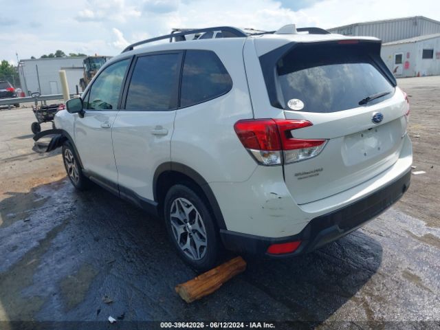 Photo 2 VIN: JF2SKAJC2MH456186 - SUBARU FORESTER 