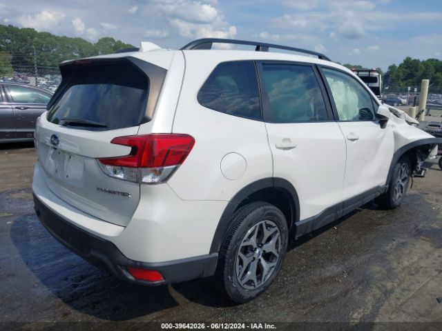 Photo 3 VIN: JF2SKAJC2MH456186 - SUBARU FORESTER 