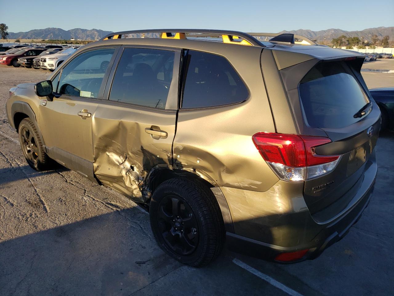 Photo 1 VIN: JF2SKAJC2RH421932 - SUBARU FORESTER 