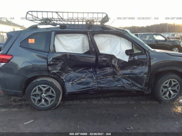 Photo 5 VIN: JF2SKAJC3LH525319 - SUBARU FORESTER 