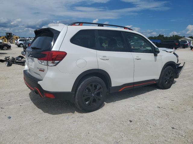 Photo 2 VIN: JF2SKAJC3PH435402 - SUBARU FORESTER 