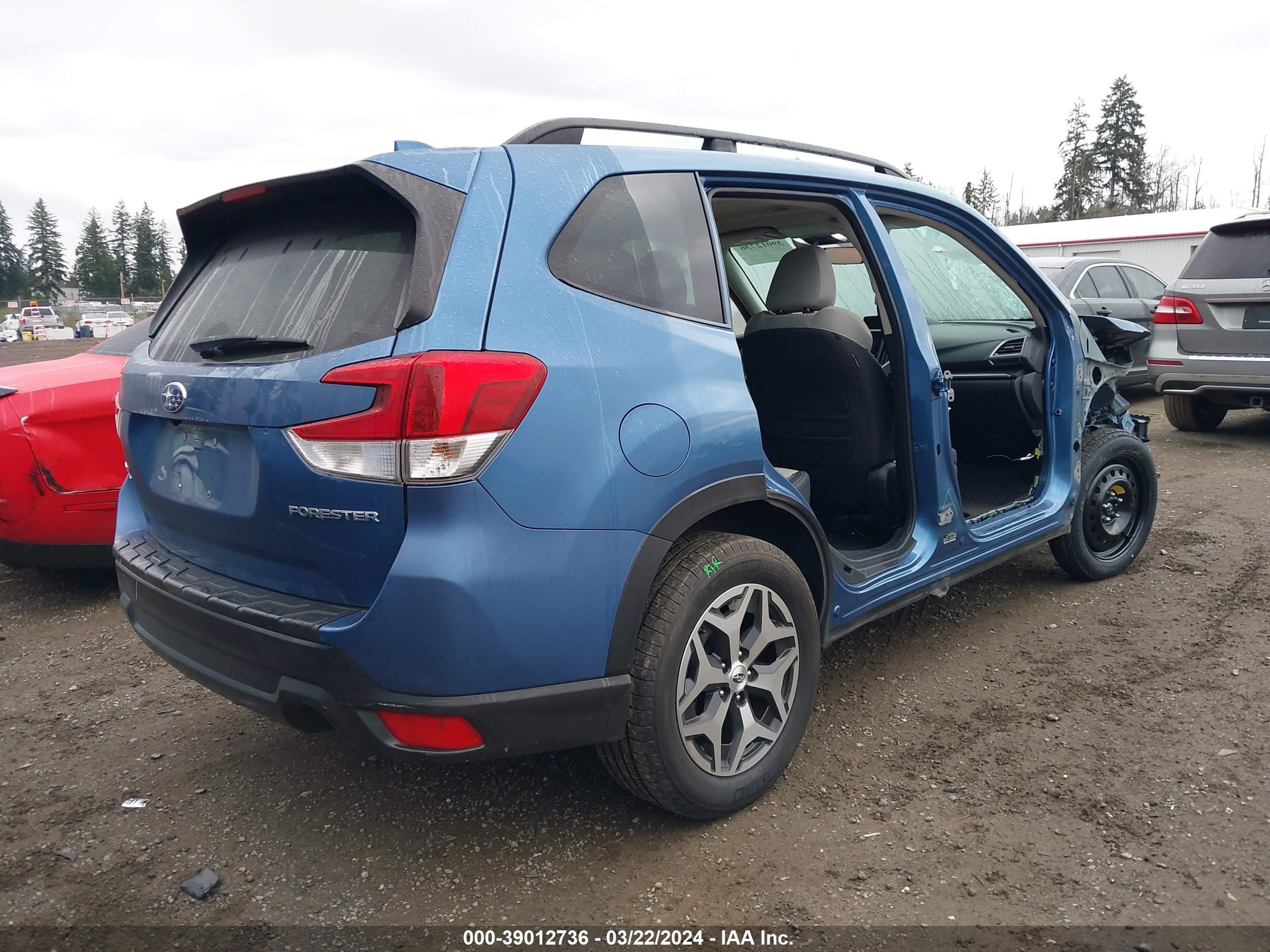 Photo 3 VIN: JF2SKAJC4LH598330 - SUBARU FORESTER 