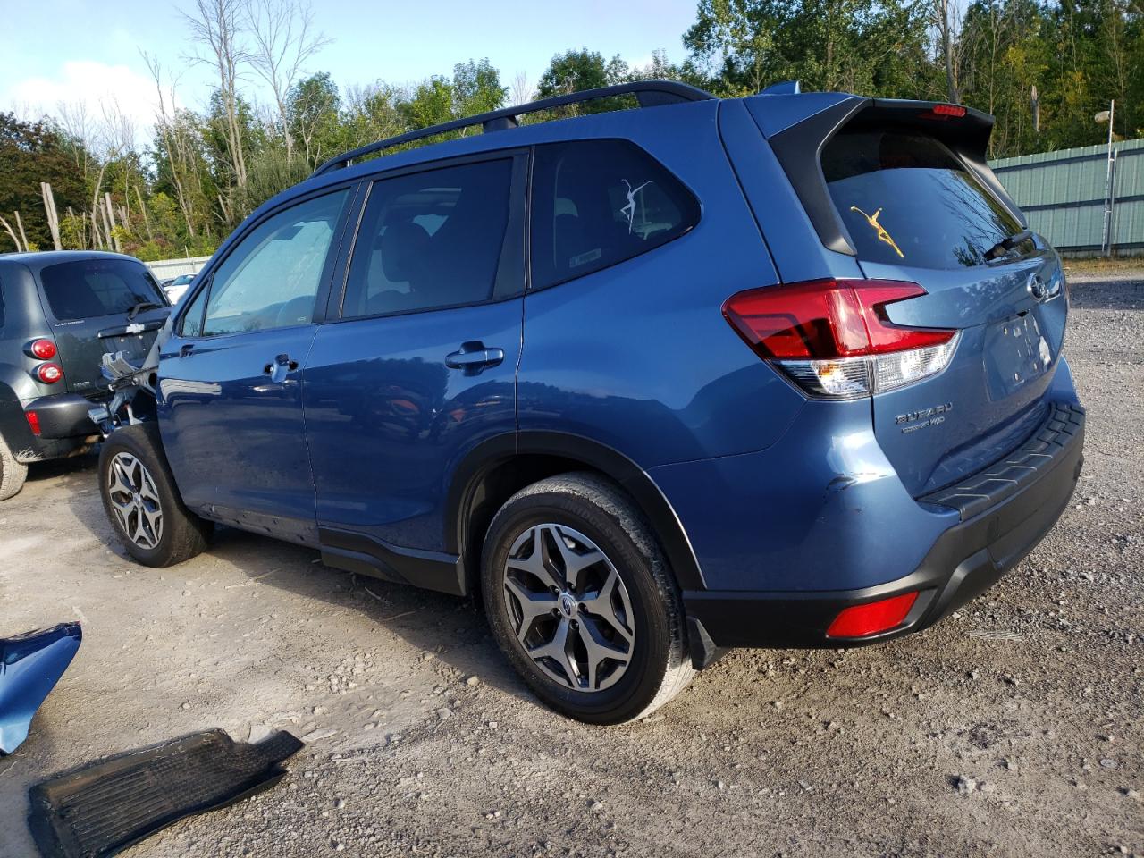 Photo 1 VIN: JF2SKAJC4MH557861 - SUBARU FORESTER 