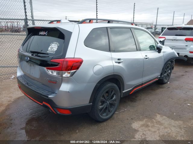 Photo 3 VIN: JF2SKAJC5KH483881 - SUBARU FORESTER 