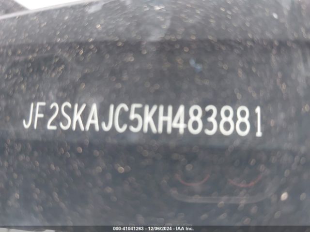 Photo 8 VIN: JF2SKAJC5KH483881 - SUBARU FORESTER 