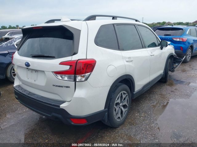 Photo 3 VIN: JF2SKAJC5MH527882 - SUBARU FORESTER 