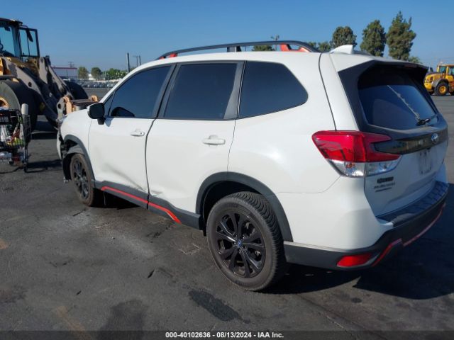 Photo 2 VIN: JF2SKAJC7KH533020 - SUBARU FORESTER 