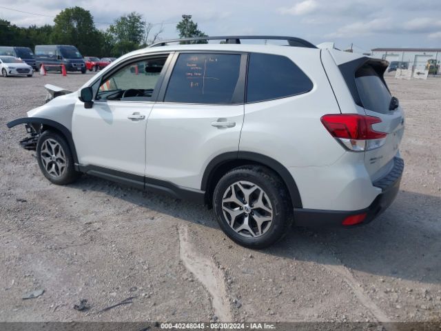 Photo 2 VIN: JF2SKAJC7LH418077 - SUBARU FORESTER 