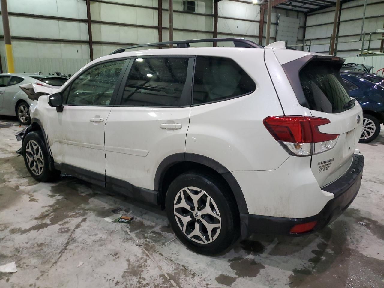 Photo 1 VIN: JF2SKAJC7MH572158 - SUBARU FORESTER 