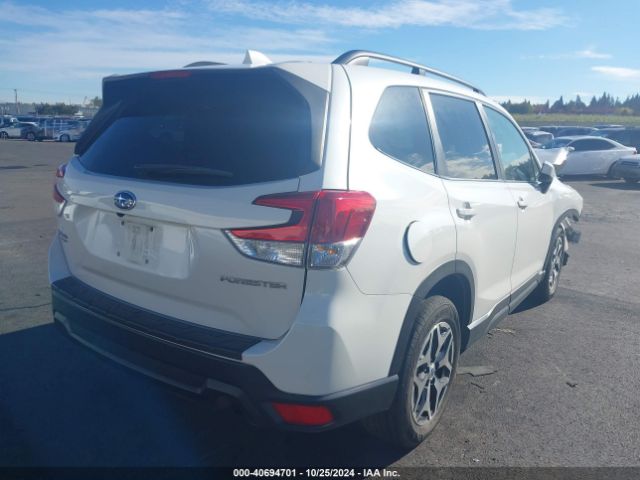 Photo 3 VIN: JF2SKAJC9LH450156 - SUBARU FORESTER 