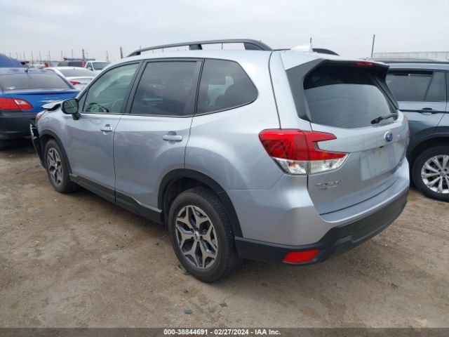 Photo 2 VIN: JF2SKAJC9MH571450 - SUBARU FORESTER 