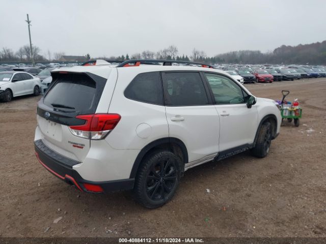 Photo 3 VIN: JF2SKAJCXKH576024 - SUBARU FORESTER 