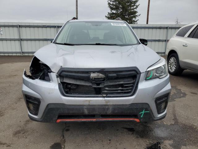 Photo 4 VIN: JF2SKAKC1KH402034 - SUBARU FORESTER S 