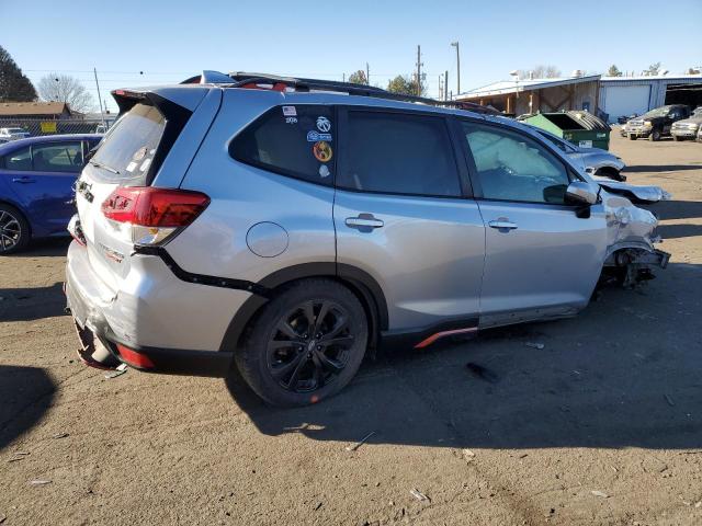 Photo 2 VIN: JF2SKAKC7KH579803 - SUBARU FORESTER 