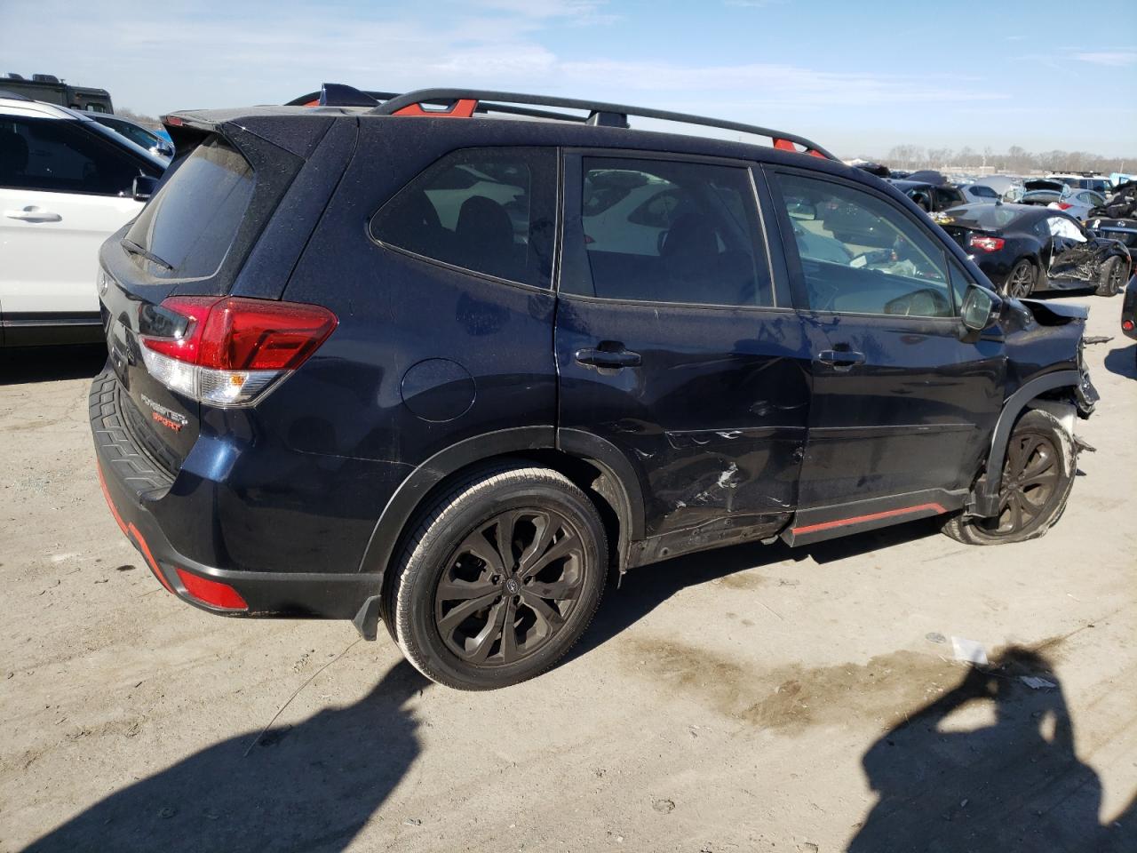 Photo 2 VIN: JF2SKALC4LH492232 - SUBARU FORESTER 