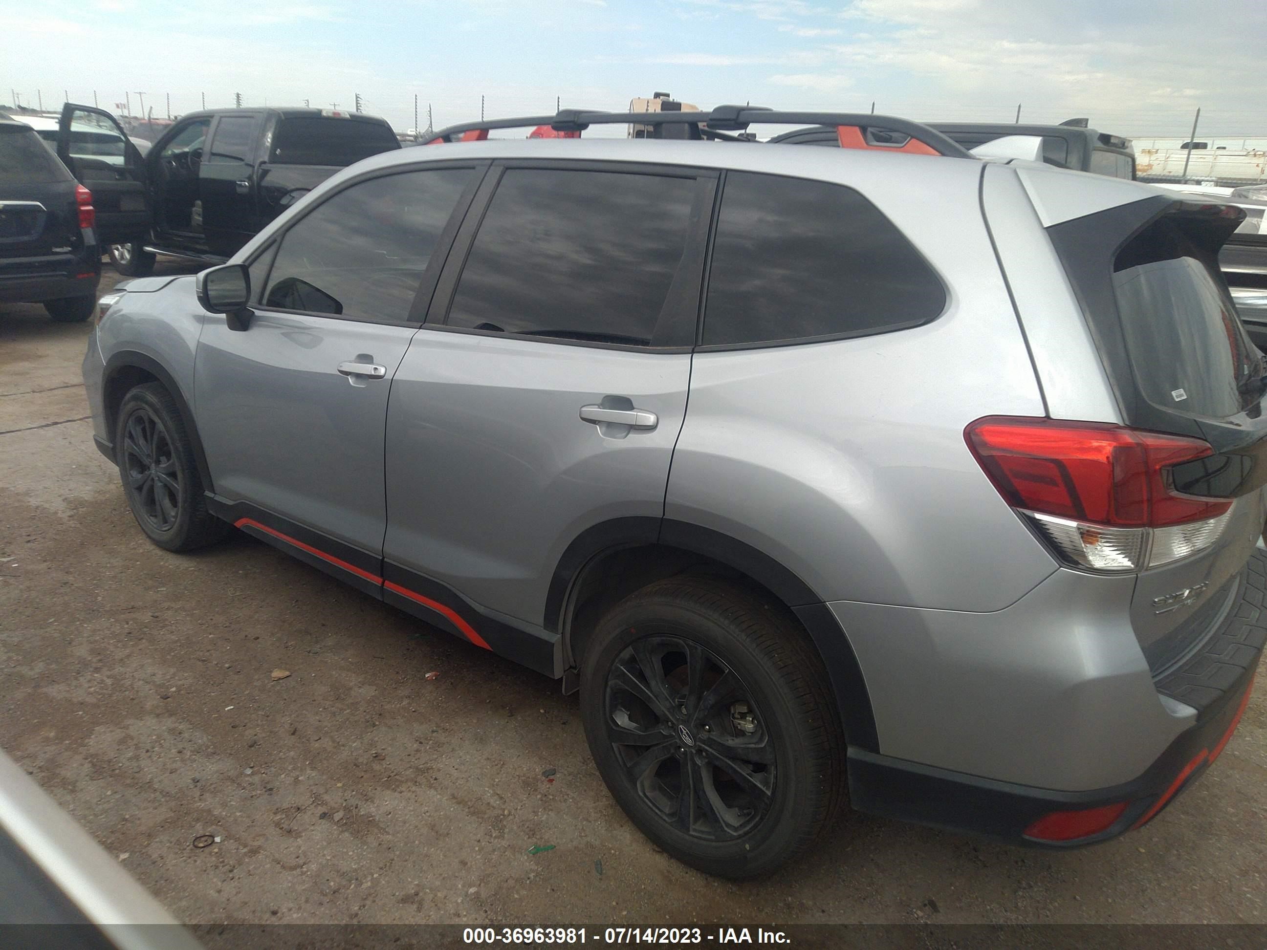 Photo 14 VIN: JF2SKALC8MH466962 - SUBARU FORESTER 