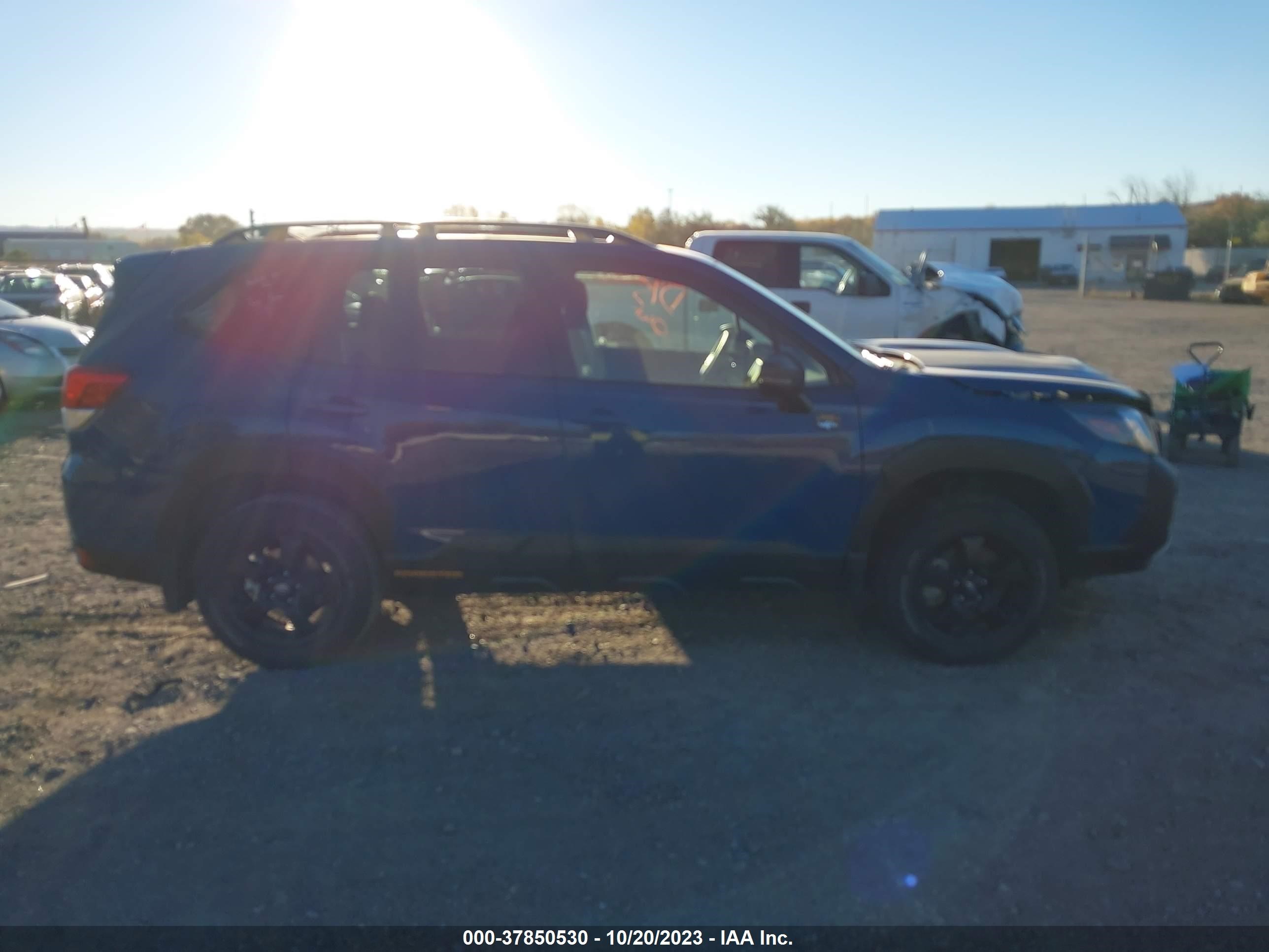 Photo 13 VIN: JF2SKAMC0NH490589 - SUBARU FORESTER 