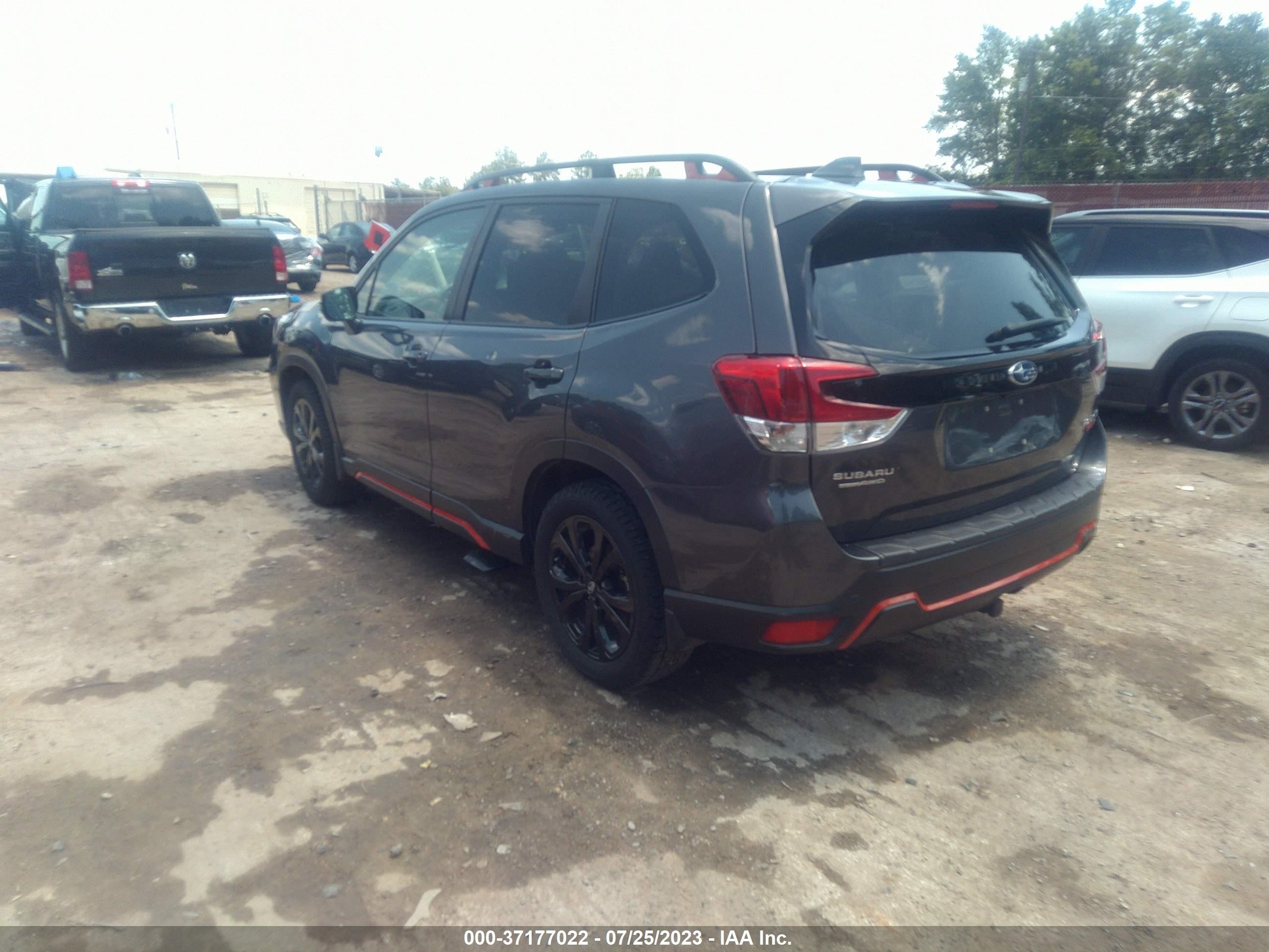 Photo 2 VIN: JF2SKAMC5LH582164 - SUBARU FORESTER 