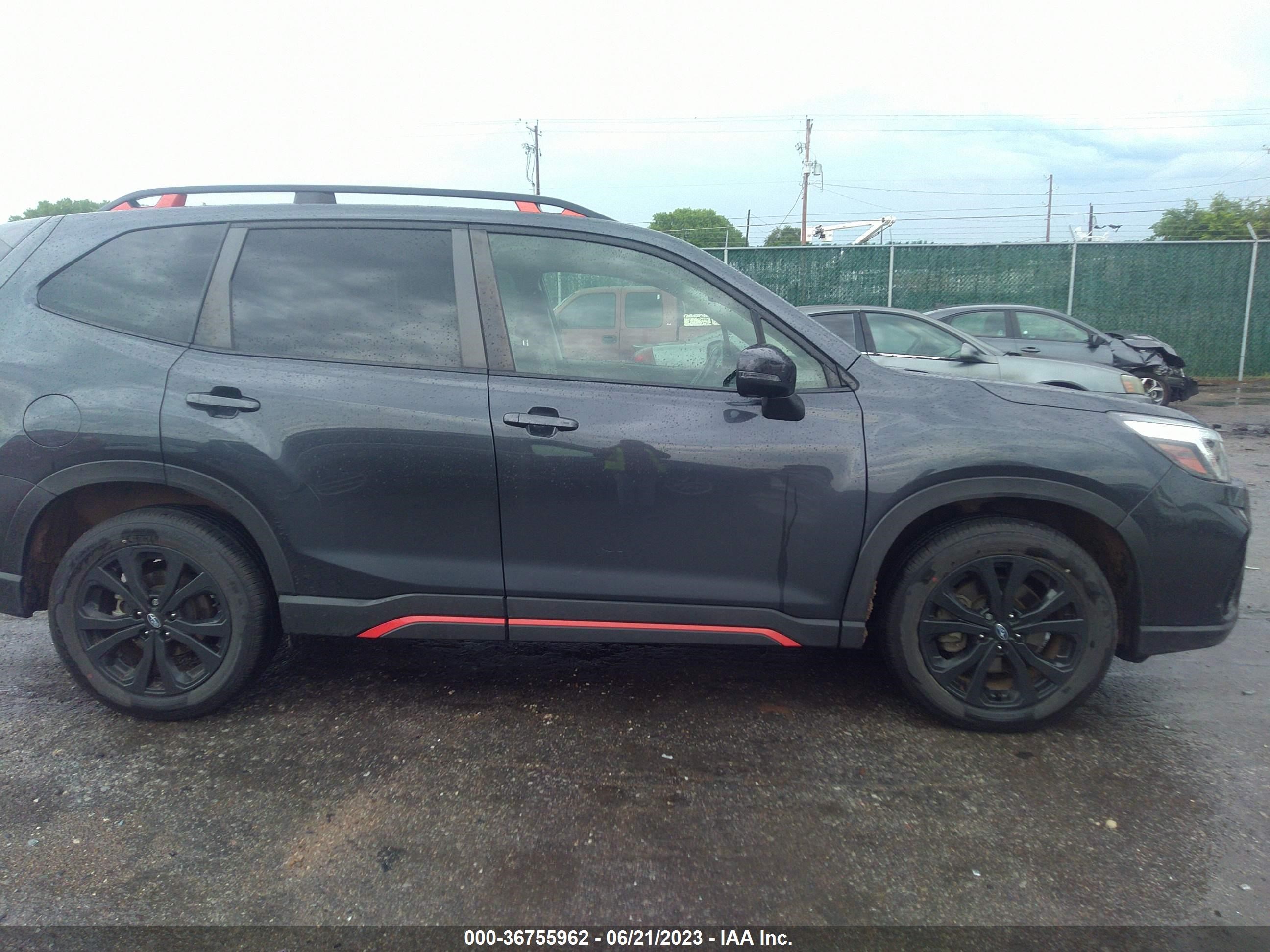 Photo 12 VIN: JF2SKAPC0KH578324 - SUBARU FORESTER 